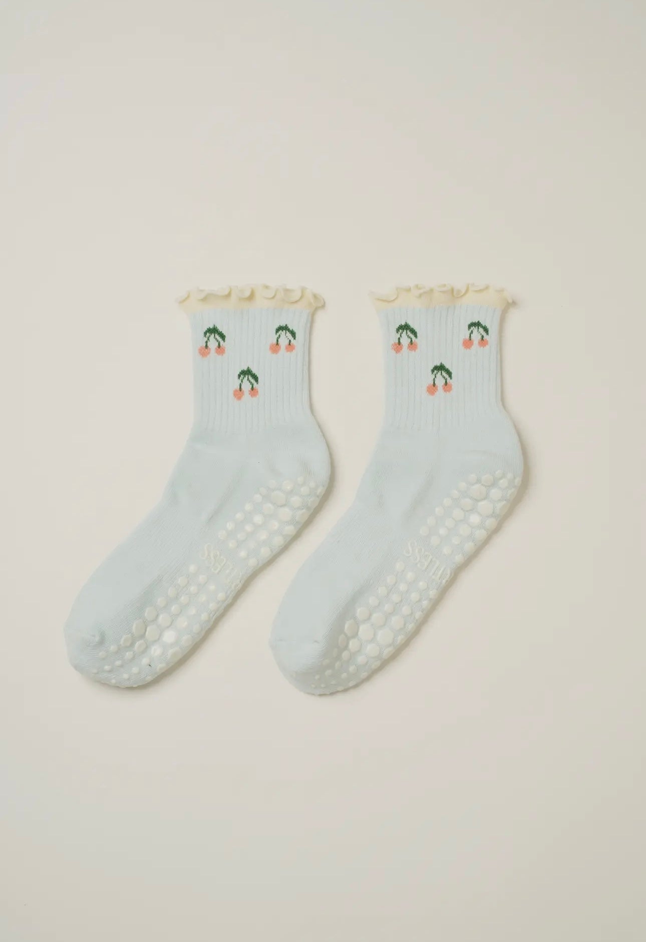 š ruffle pilate socks - blue