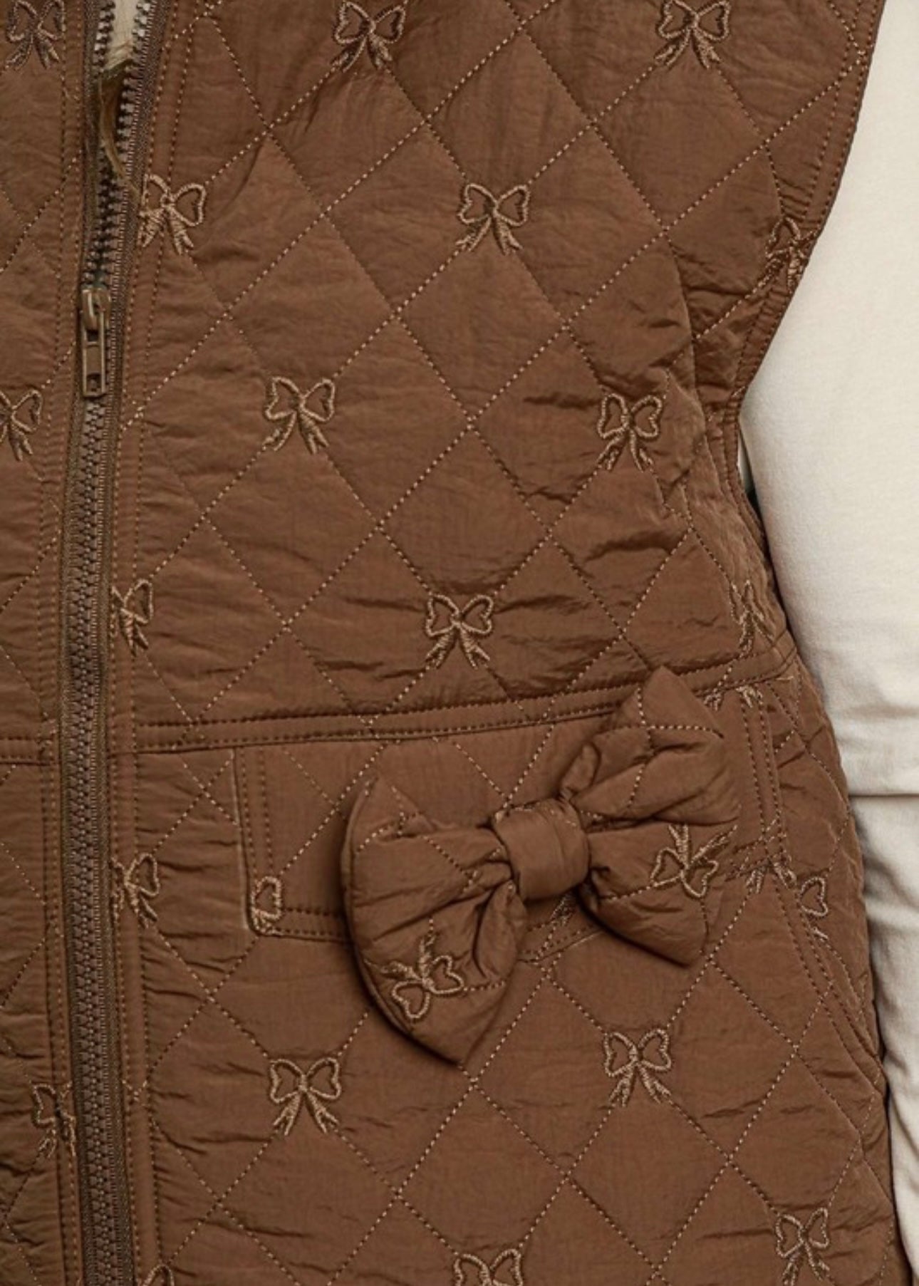 Brown bow set