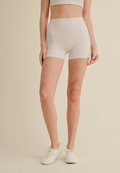Plaid Picnic shorts- beige