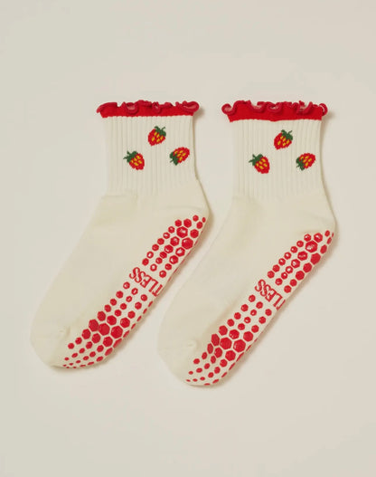 🍓 Berry cute Pilate socks
