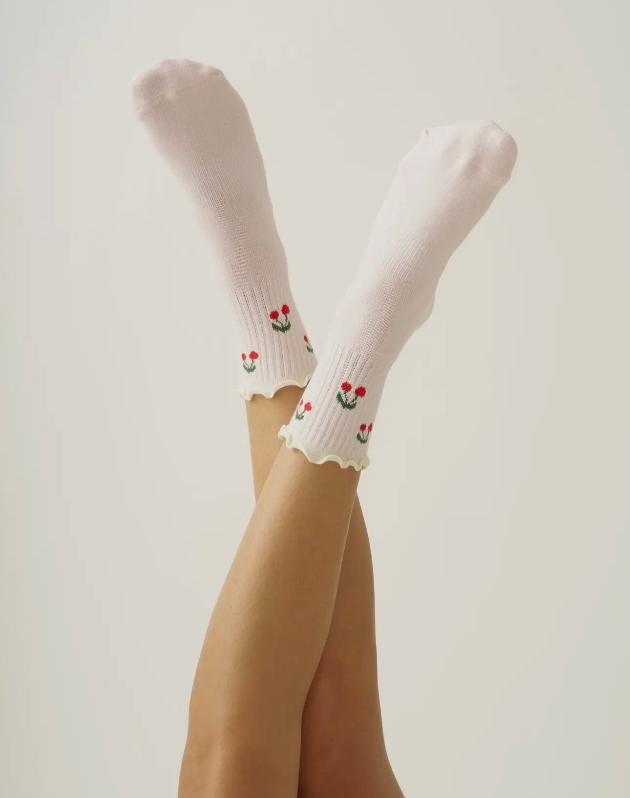 🍒 ruffle pilate socks- pink