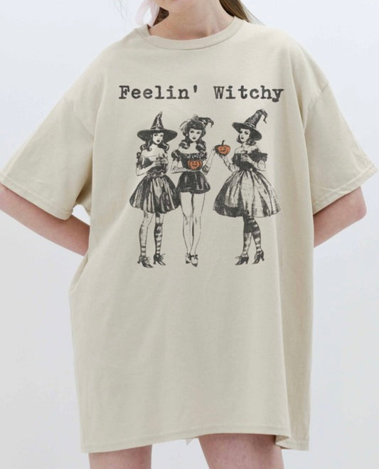 Feelin witchy tee