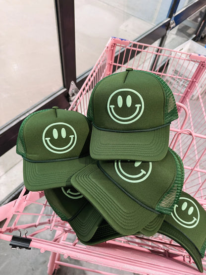 PUFF SMILEY TRUCKER HAT - GREEN
