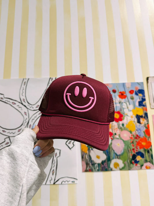 PUFF SMILEY TRUCKER HAT - BURGUNDY / PINK